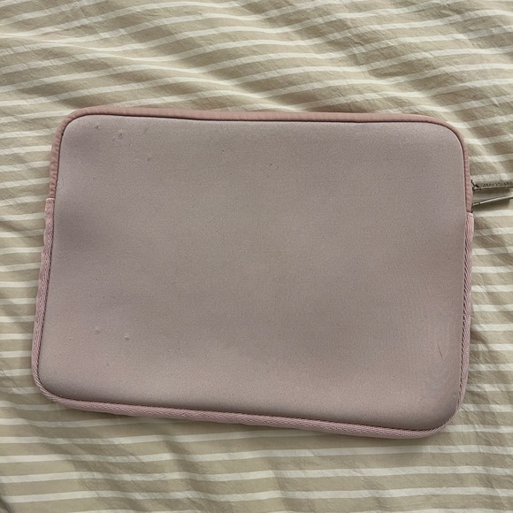 MACBOOK AIR 13 LIGHT PINK SLEEVE - Picture 2 of 2